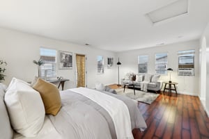 Arezzo Pointe Ln-0305-006.jpg