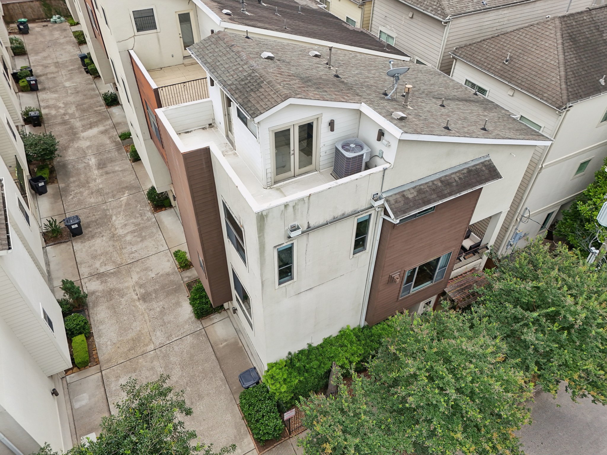 Dickson St-2205-040.jpg