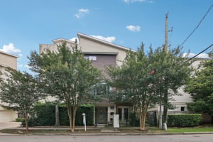 Dickson St-2205-001.jpg