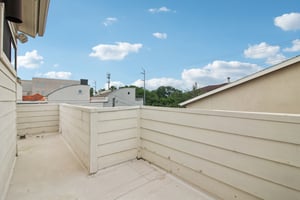 Dickson St-2205-038.jpg