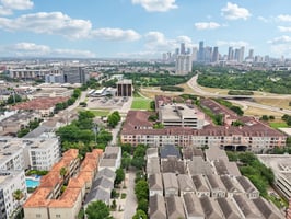 Dickson St-2205-044.jpg
