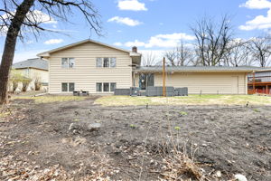  Photo 47