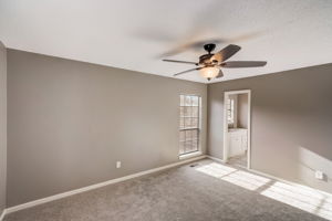 Fox Glen Rd NW-014