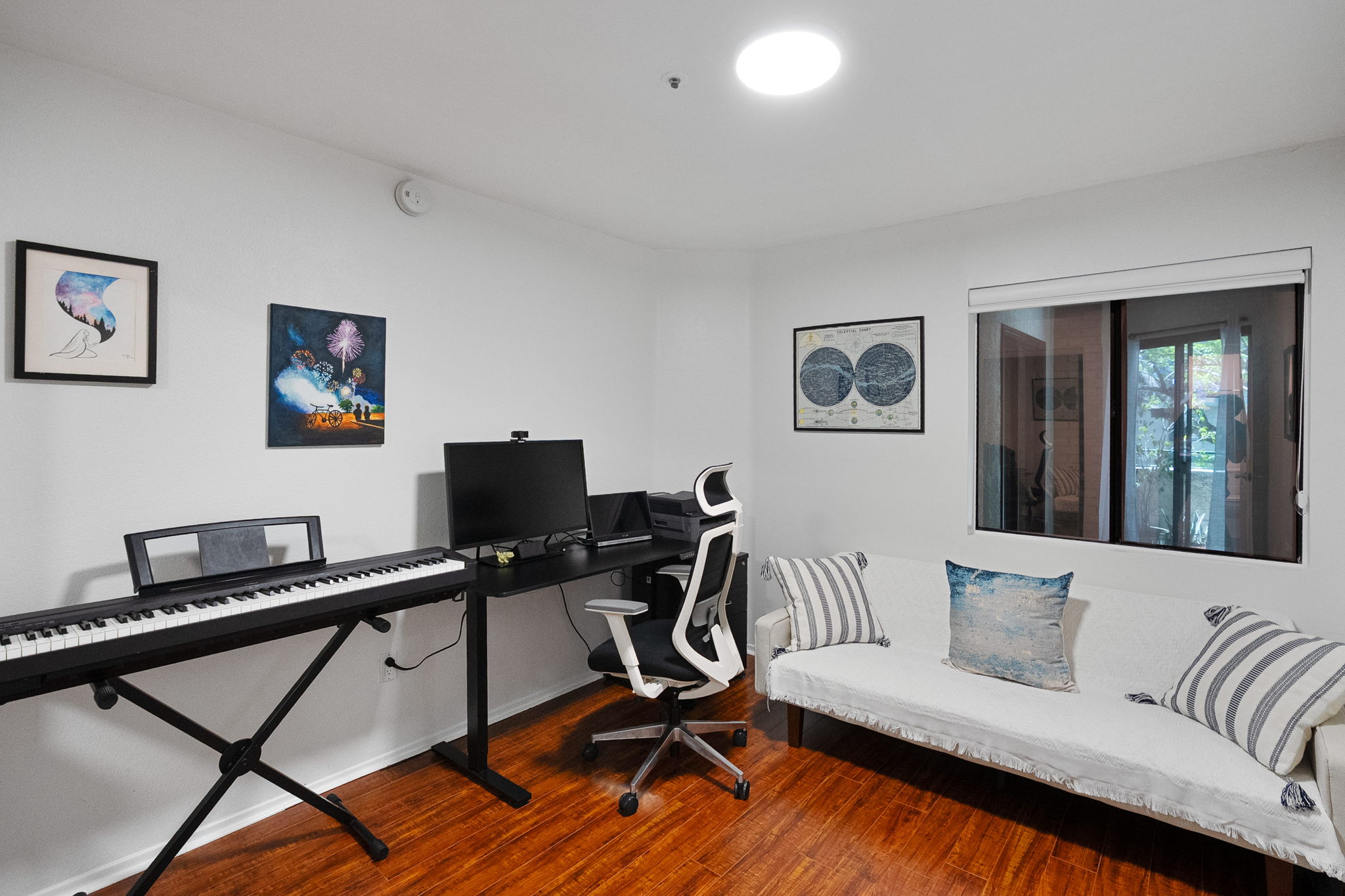 413 Hawthorne Street 102-36