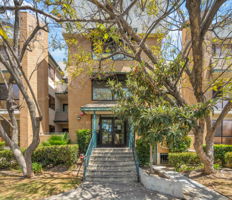 413 Hawthorne Street 102-10