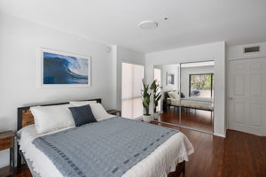 413 Hawthorne Street 102-34