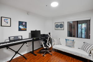 413 Hawthorne Street 102-36