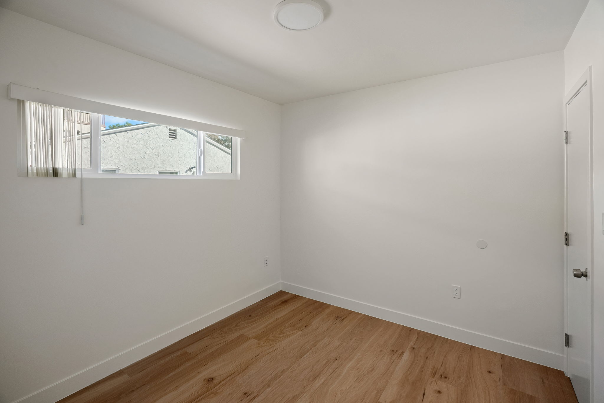 413 Irving Avenue-13