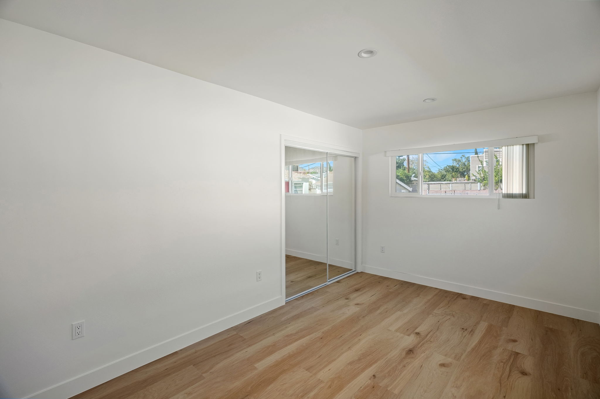 413 Irving Avenue-16