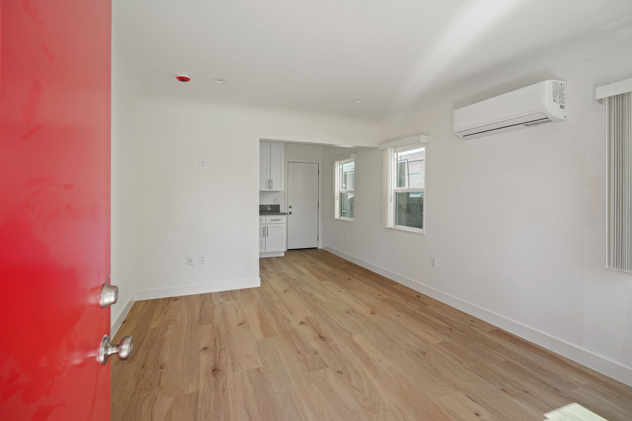 419 Irving Avenue-2
