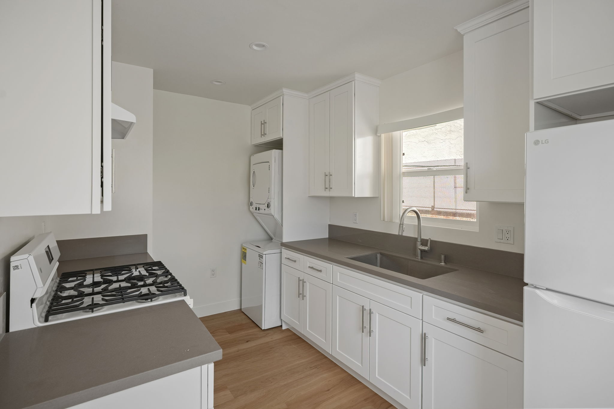 419A Irving Avenue-8