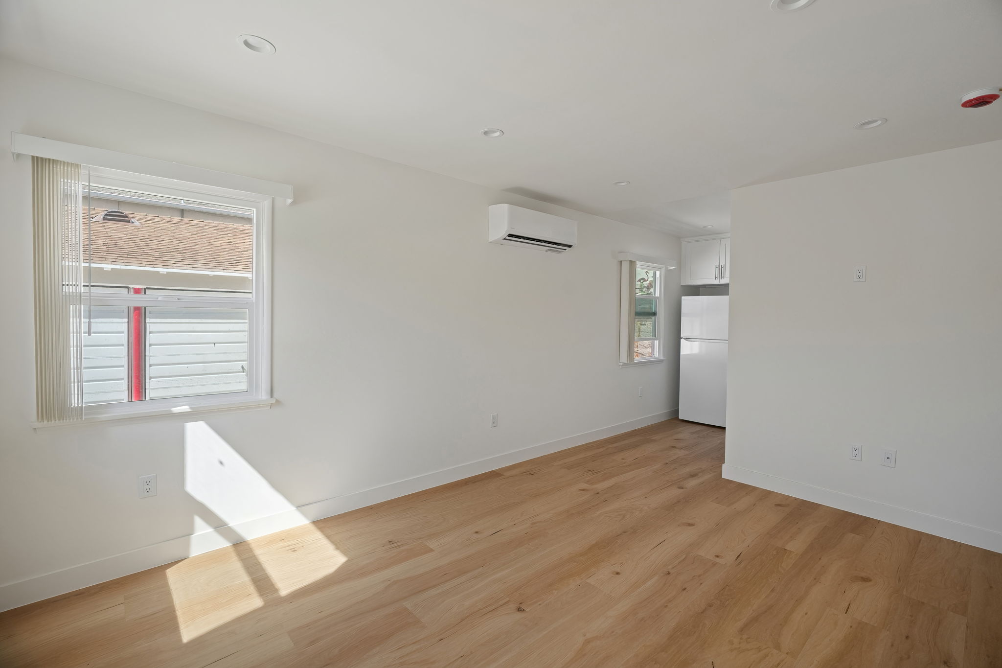 419B Irving Avenue-3
