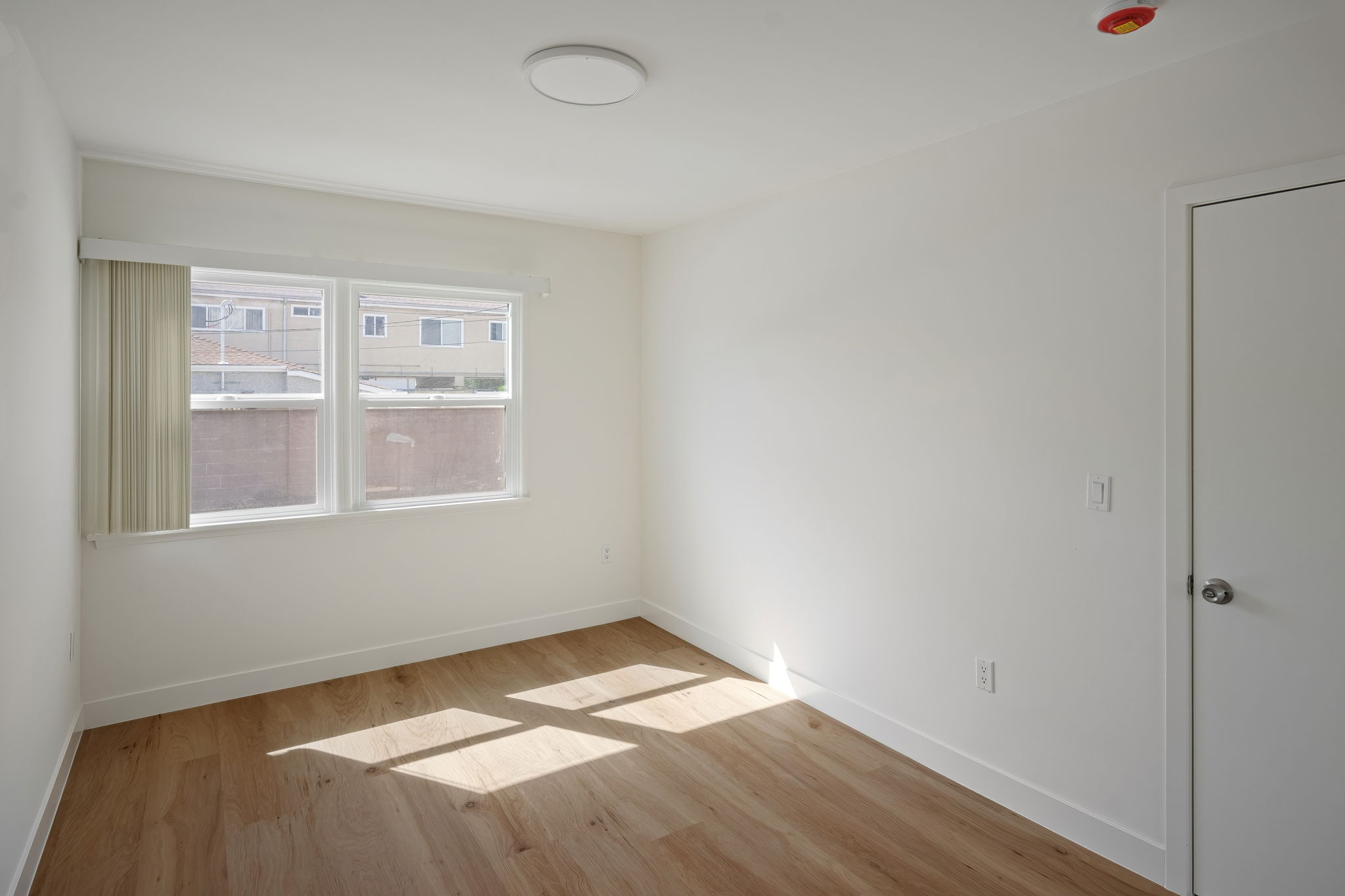 419B Irving Avenue-10