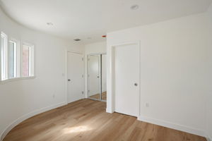 413 Irving Avenue-21