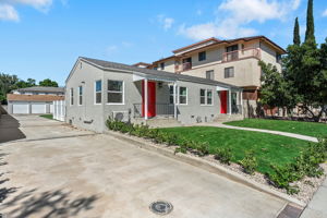 417 - 419 Irving Avenue-4