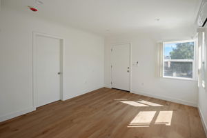 417 Irving Avenue-5