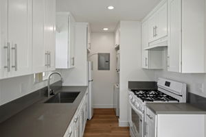 417 Irving Avenue-15