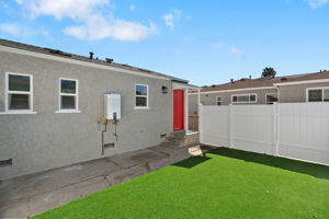 417 Irving Avenue-18
