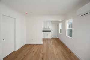 419 Irving Avenue-3