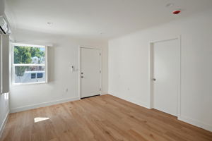 419 Irving Avenue-6