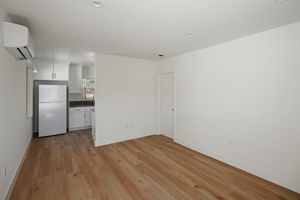 419B Irving Avenue-4