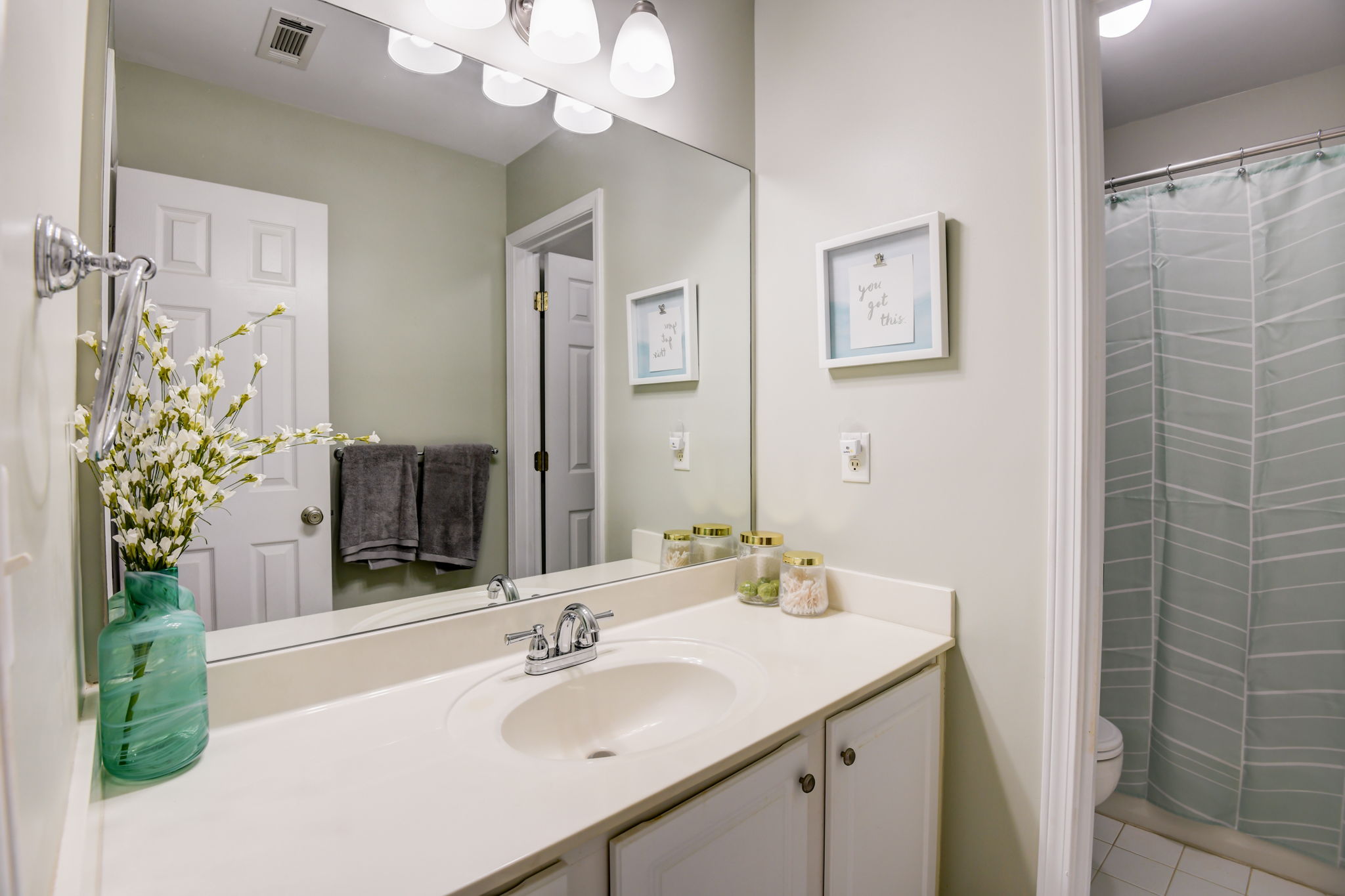 Kensington Parc Dr-023