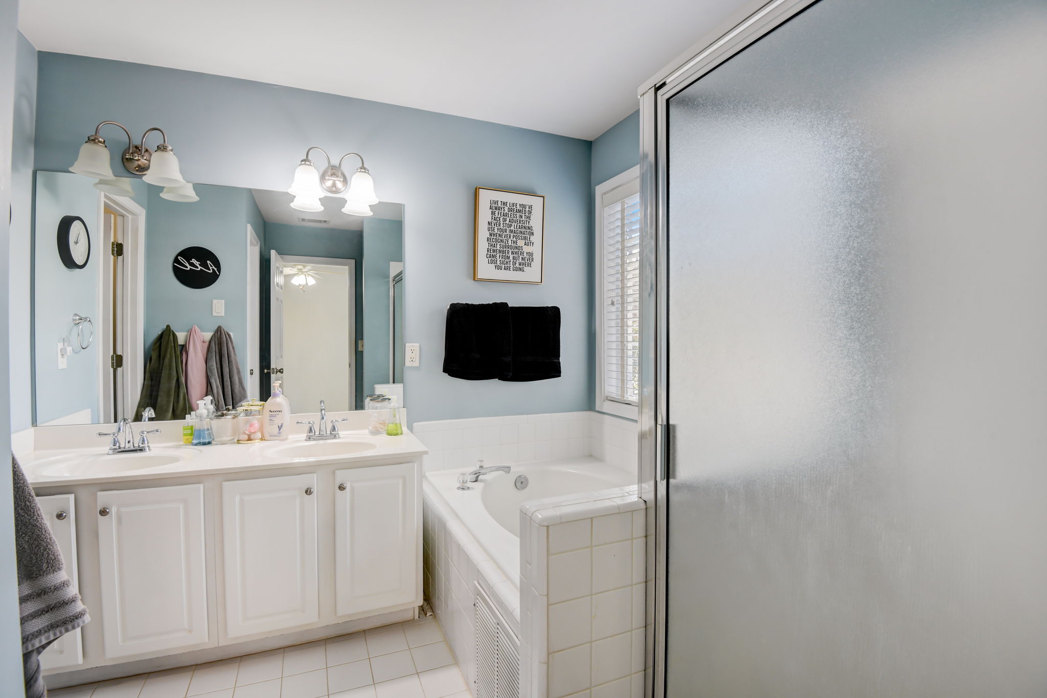 Kensington Parc Dr-031