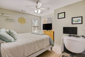 Kensington Parc Dr-022