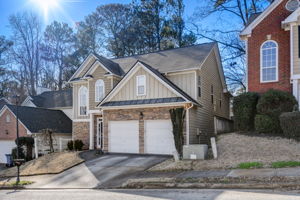 Kensington Parc Dr-001