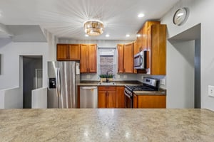 Lenox Ave-S2409-018.jpg