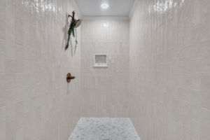  Photo 34