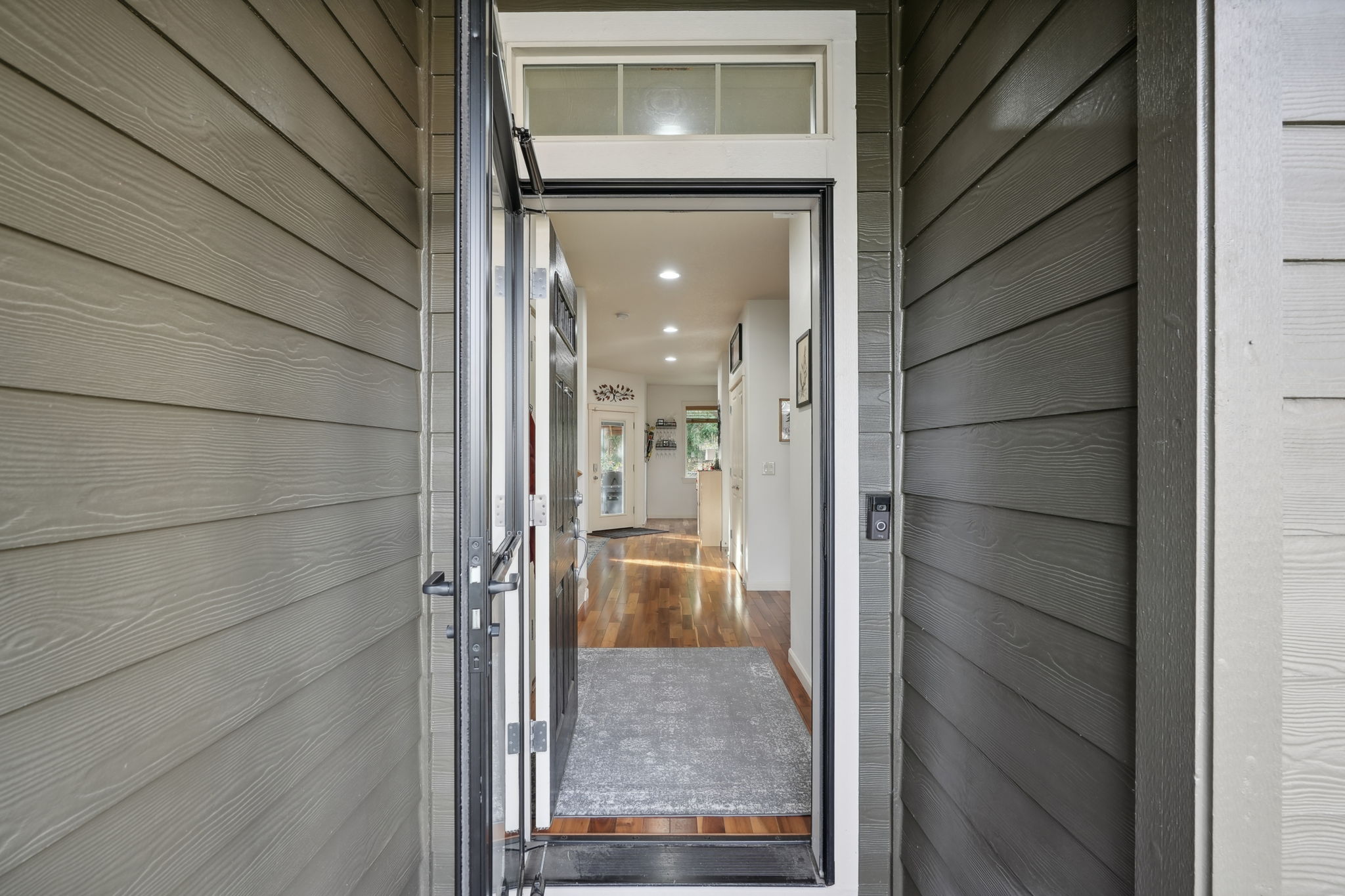 N 43rd Ct-067