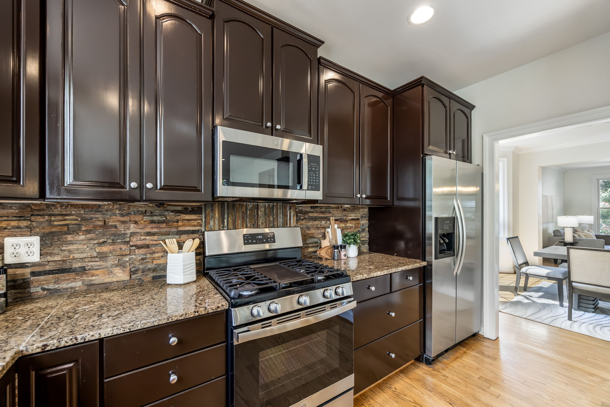 Updated Kitchen with Breakfast Bar & Built-in Desk