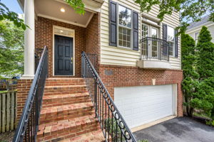 ARLINGTON | BONAIR - 4BR/2FB/2HB, min to Ballston!