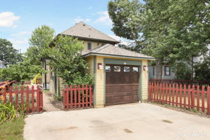  Photo 37