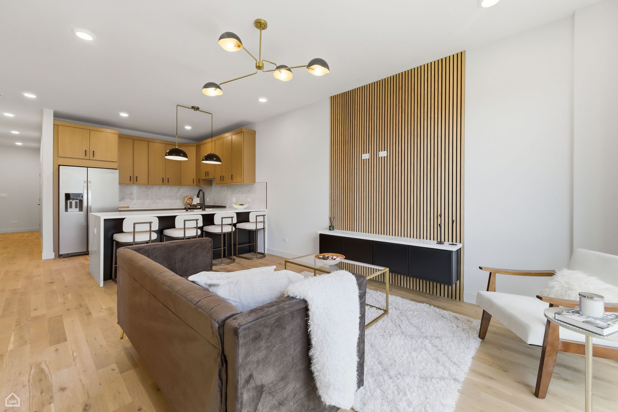 4130 S Calumet Ave 201 - Biazar_041526_006