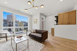 4130 S Calumet Ave 201 - Biazar_041526_005