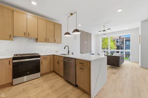 4130 S Calumet Ave 201 - Biazar_041526_010