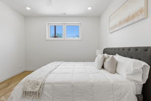 4130 S Calumet Ave 201 - Biazar_041526_022