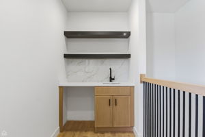 4130 S Calumet Ave 201 - Biazar_041526_024