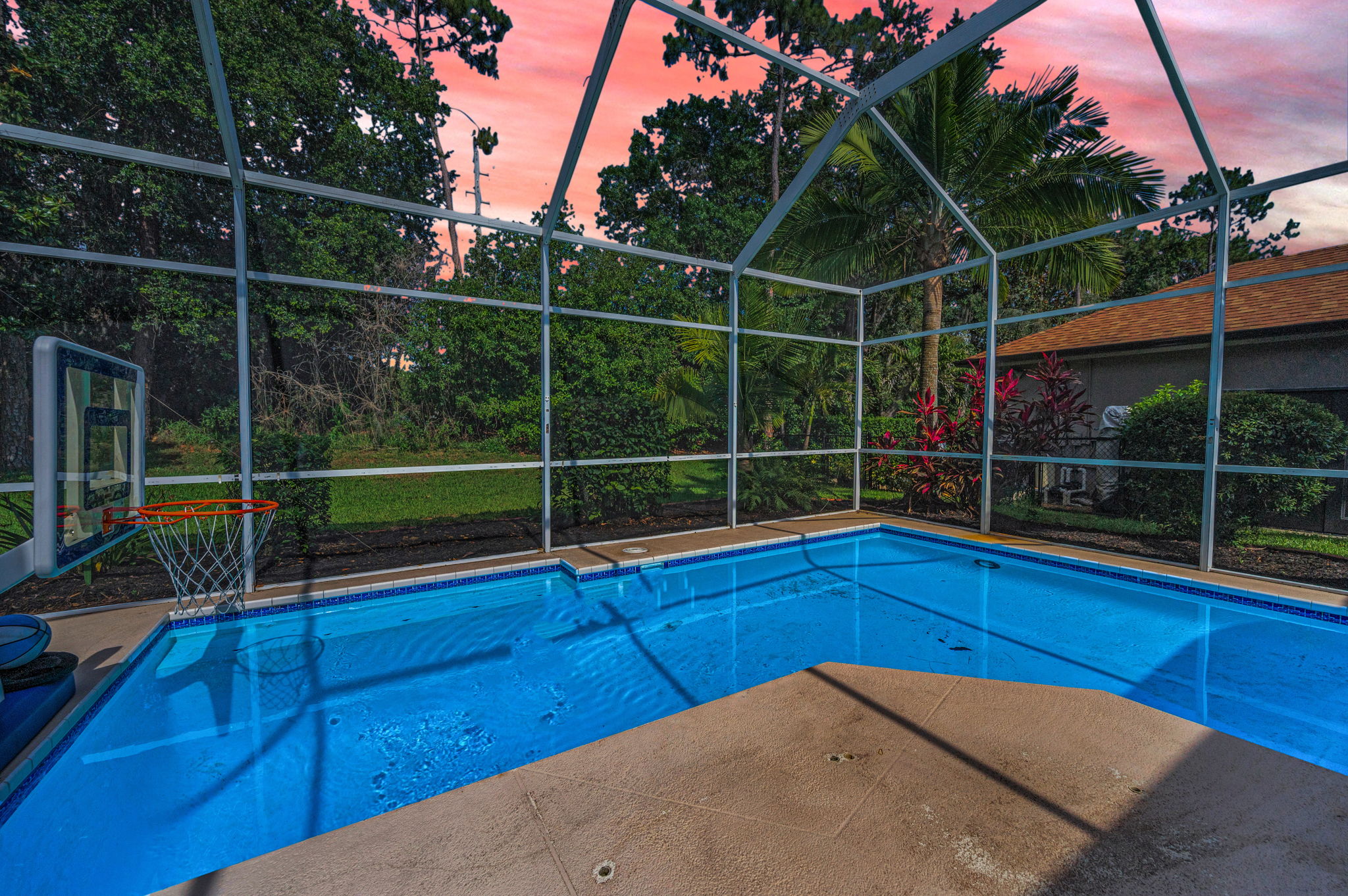 Pool2