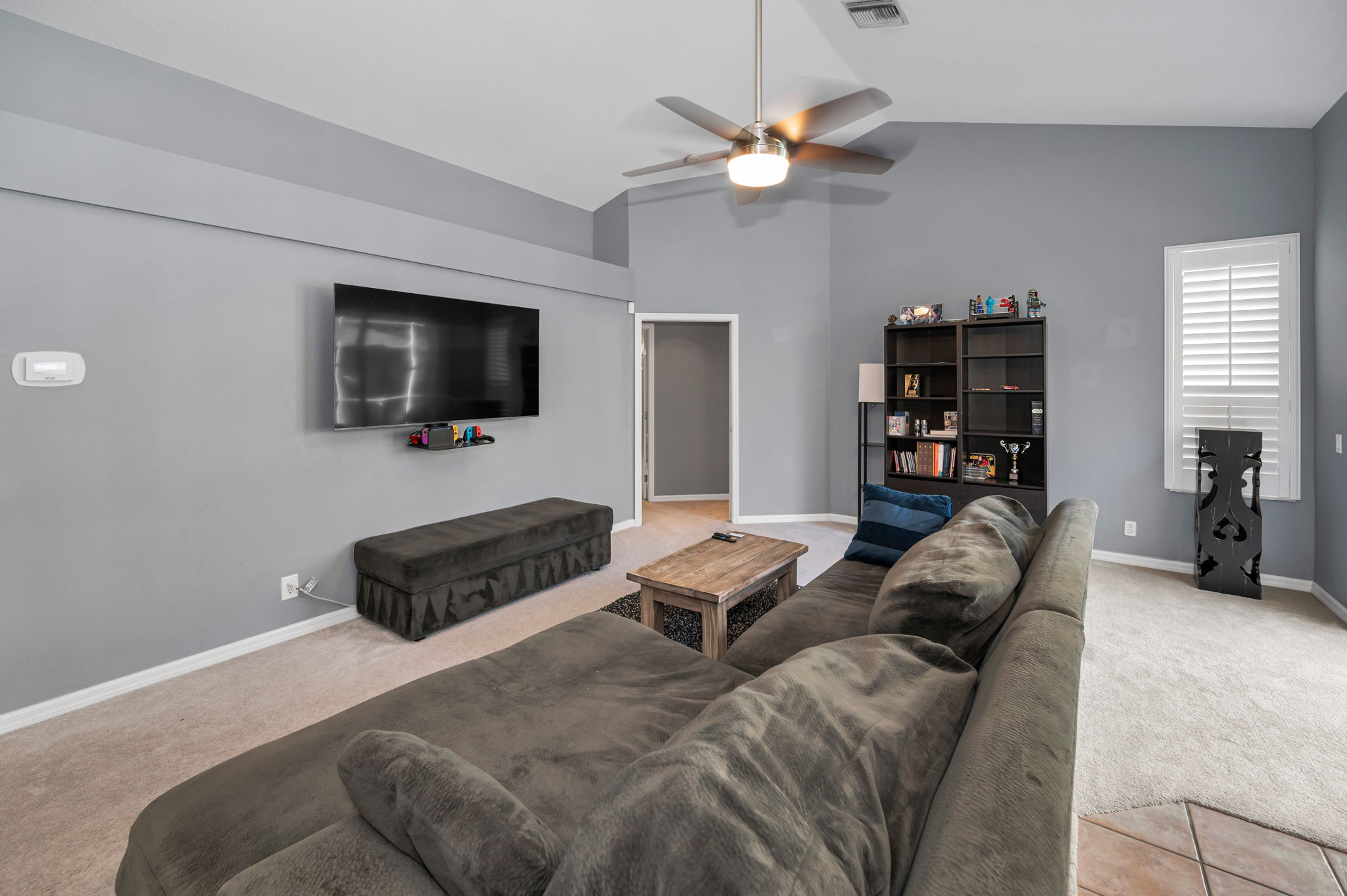 Family Room4