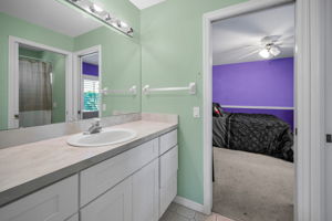 Jack n Jill Bathroom2a