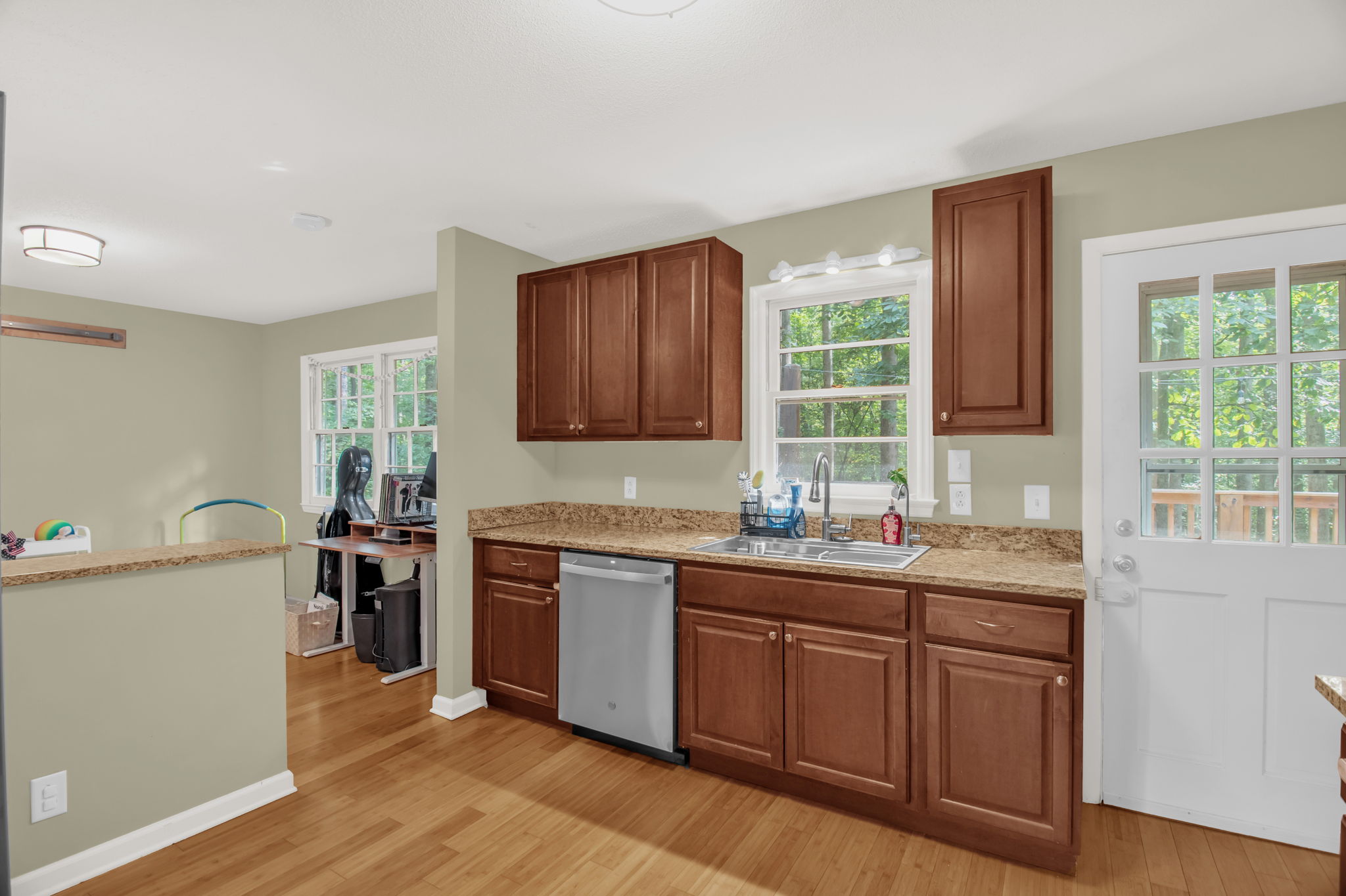 4134 Brynwood Dr-16