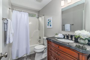 Full Bath 2