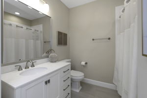  Photo 39