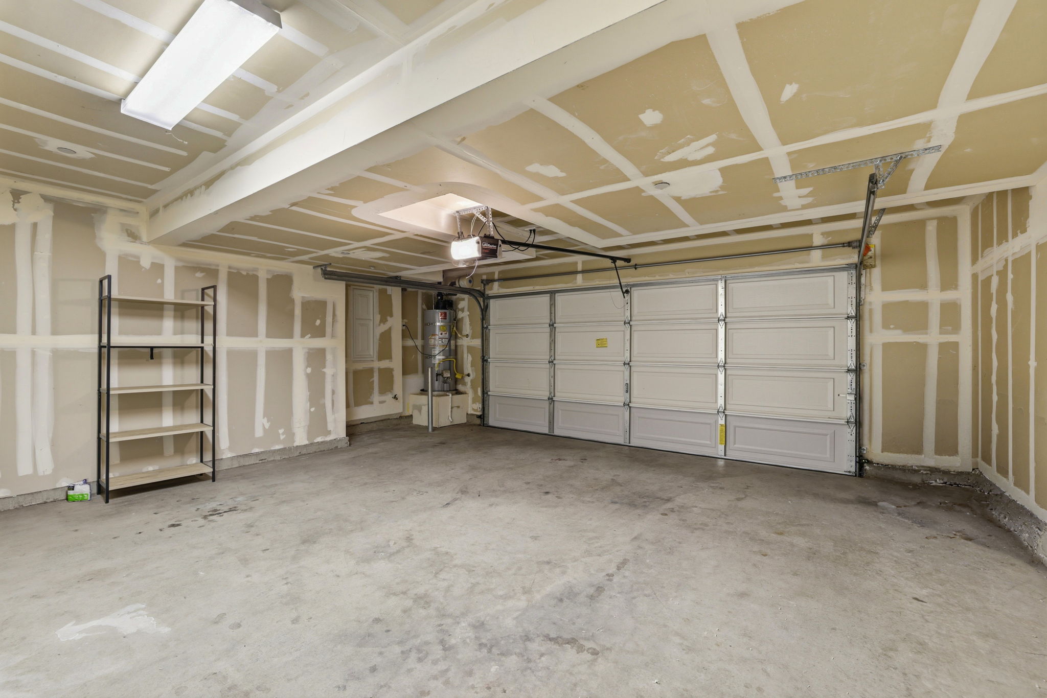 032_F8_414 17th St