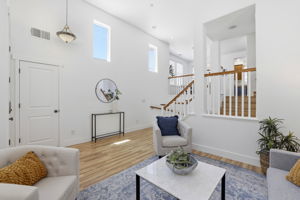 007_F8_414 17th St