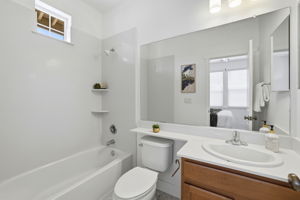 027_F8_414 17th St