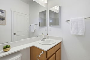 028_F8_414 17th St